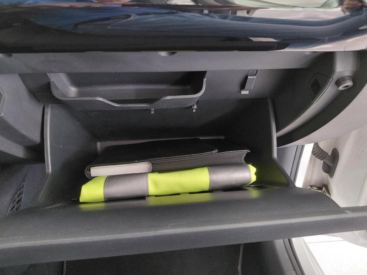 volkswagen-up-2016-gasolina-999cc
