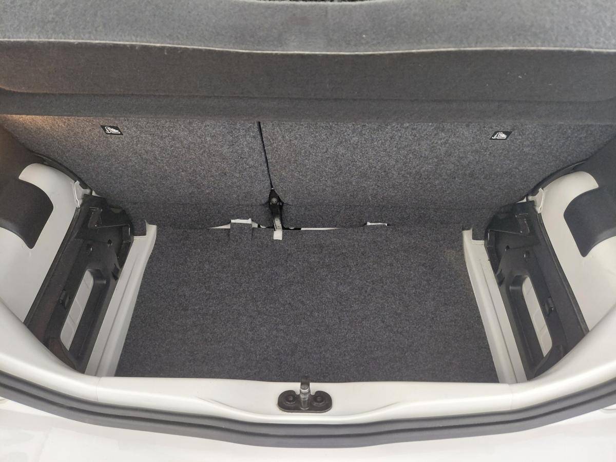 volkswagen-up-2016-gasolina-999cc
