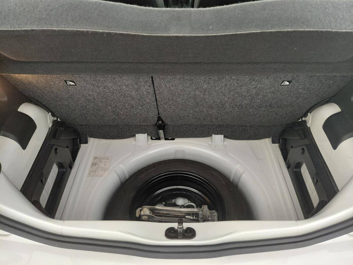 volkswagen-up-2016-gasolina-999cc