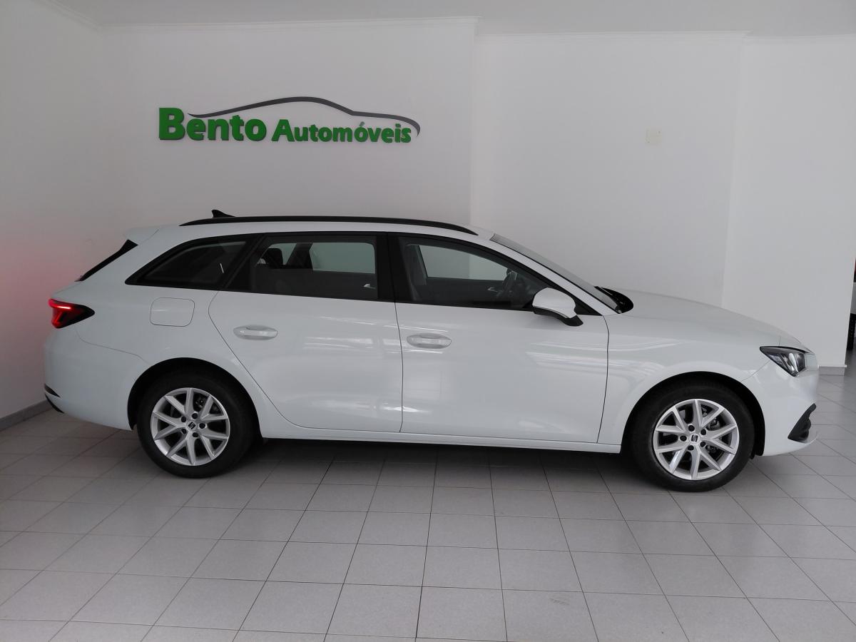 seat-leon-st-2022-gasolina-999cc