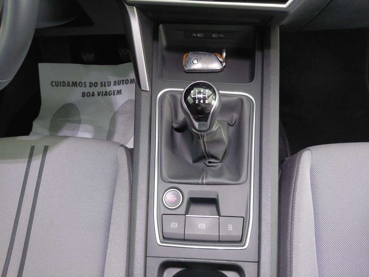 seat-leon-st-2022-gasolina-999cc