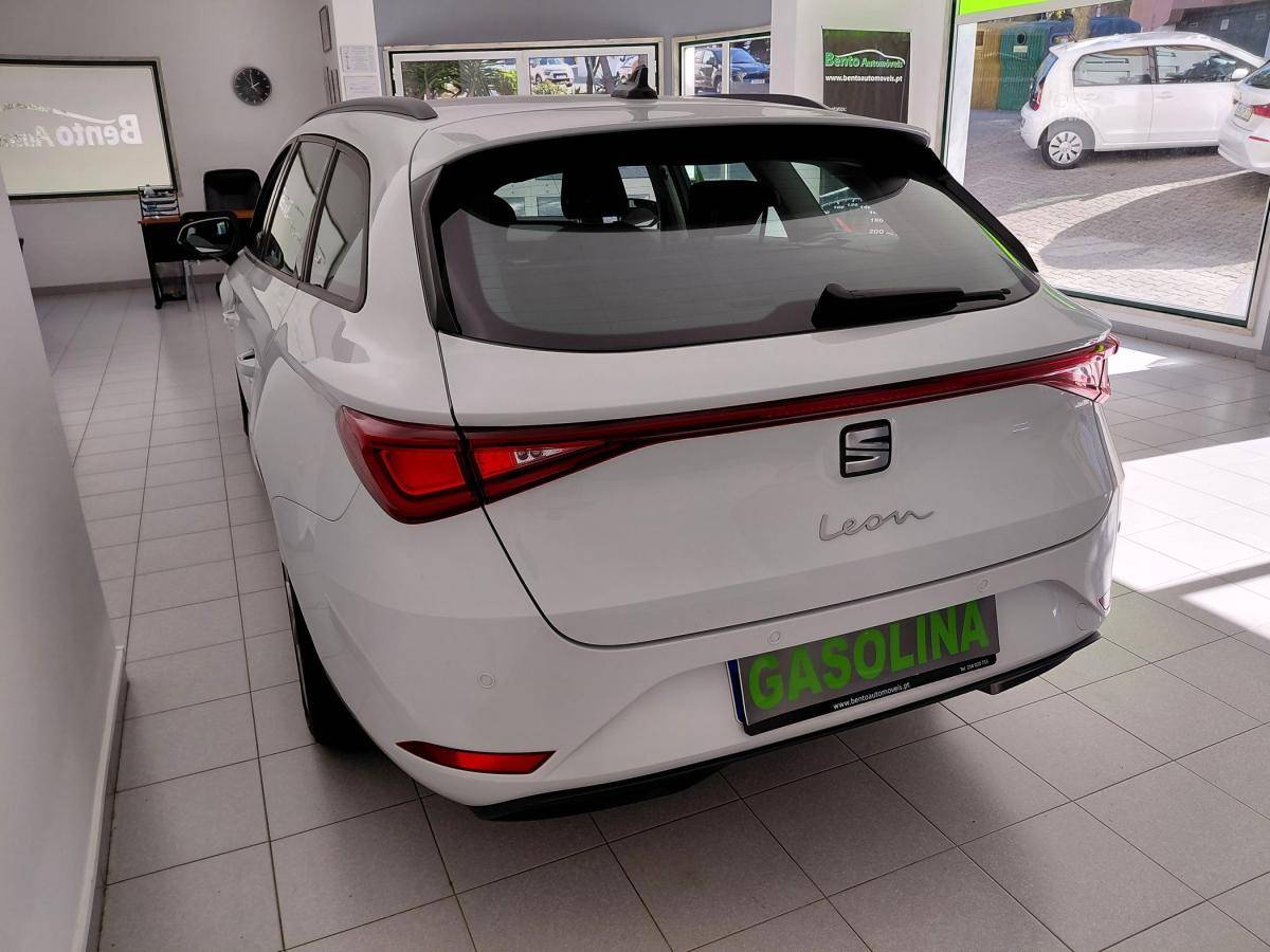 seat-leon-st-2022-gasolina-999cc