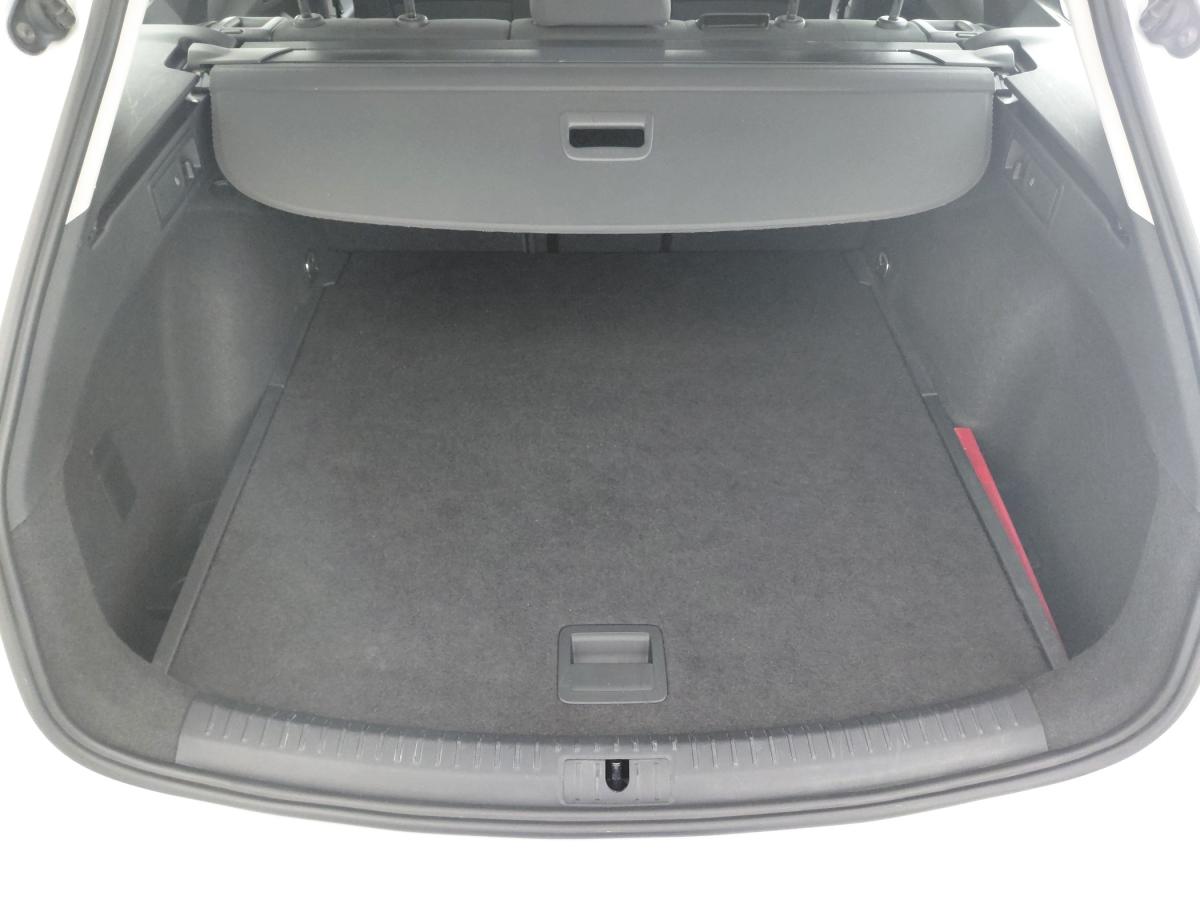 seat-leon-st-2022-gasolina-999cc