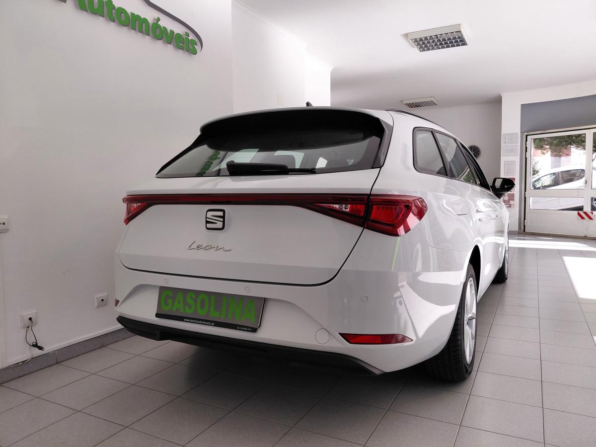 seat-leon-st-2022-gasolina-999cc