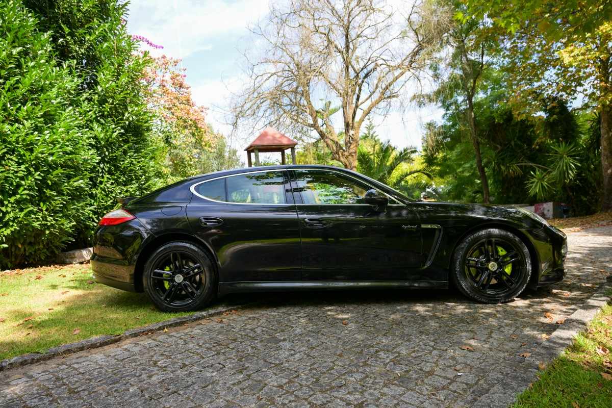 porsche-panamera-2011-hibrido-a-gasolina-2995cc