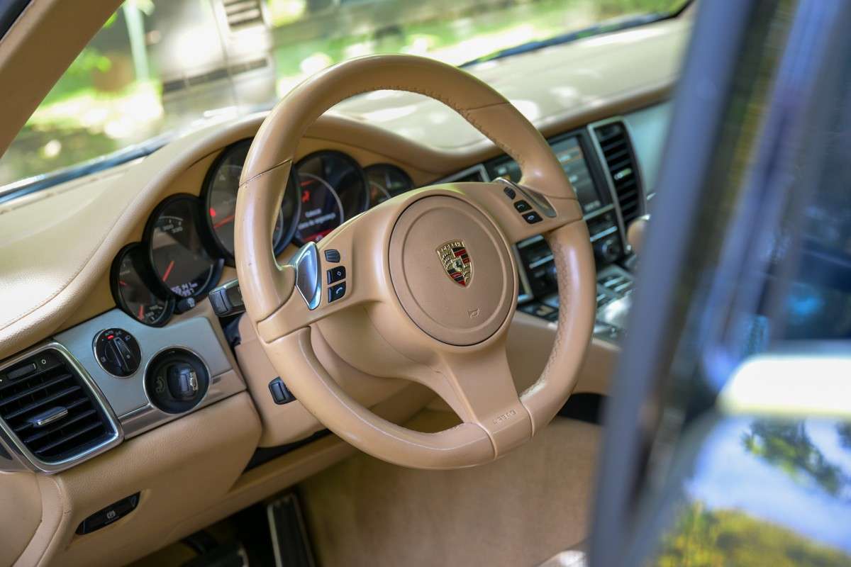 porsche-panamera-2011-hibrido-a-gasolina-2995cc