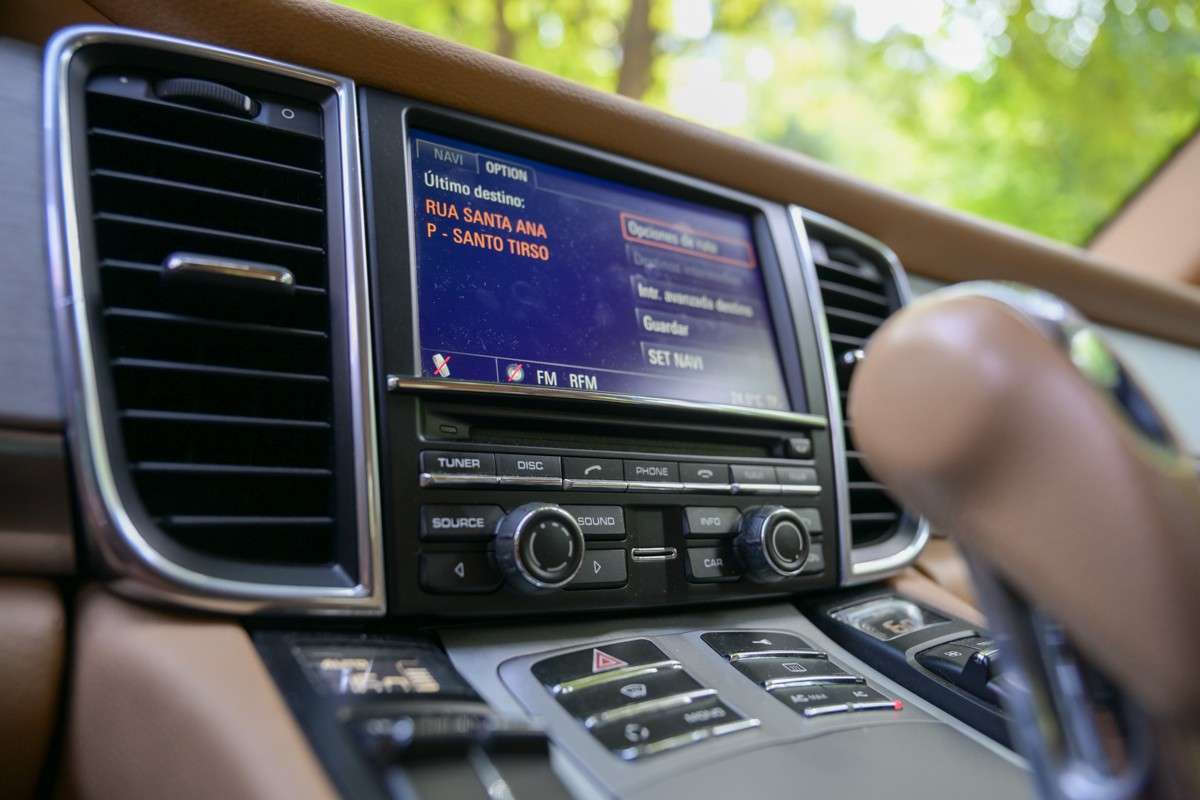 porsche-panamera-2011-hibrido-a-gasolina-2995cc