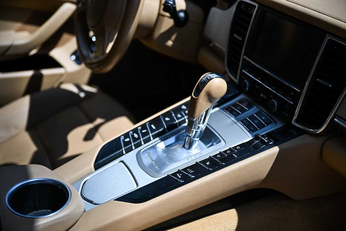 porsche-panamera-2011-hibrido-a-gasolina-2995cc