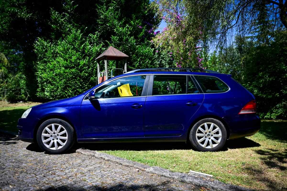 volkswagen-golf-variant-2008-diesel-1968cc