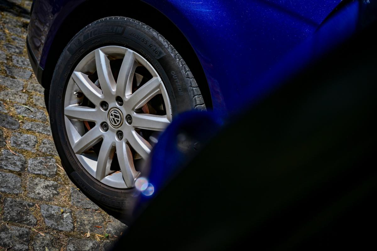 volkswagen-golf-variant-2008-diesel-1968cc