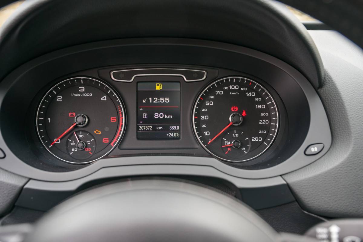 audi-q3-2012-diesel-1968cc
