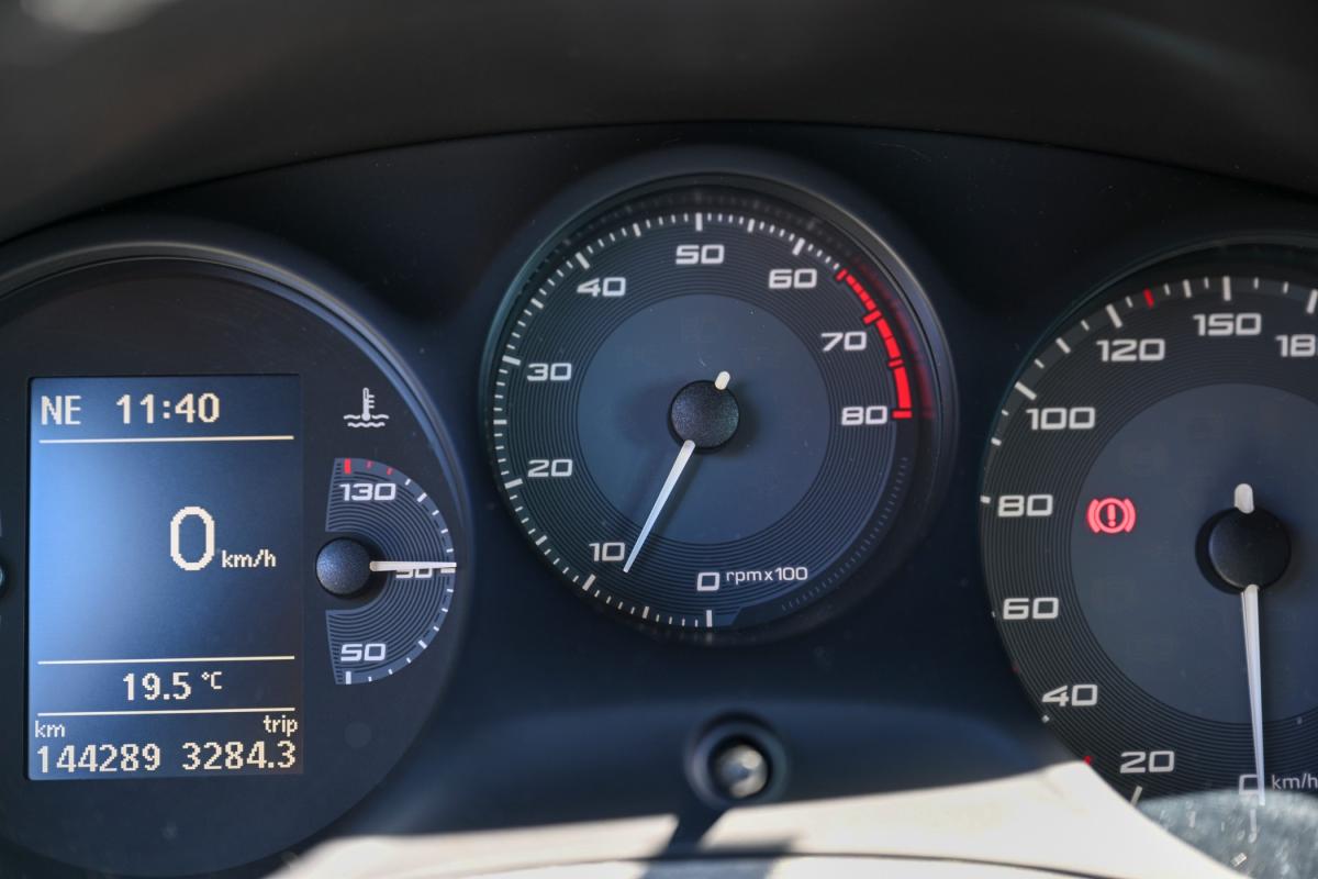 seat-leon-2011-gasolina-1984cc