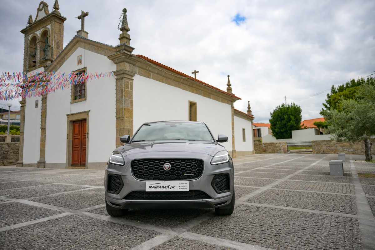 jaguar-e-pace-2023-hibrido-a-gasolina-1498cc