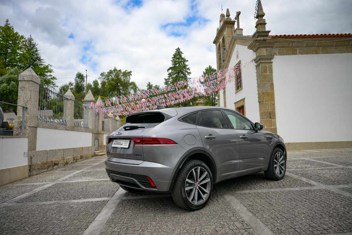 jaguar-e-pace-2023-hibrido-a-gasolina-1498cc