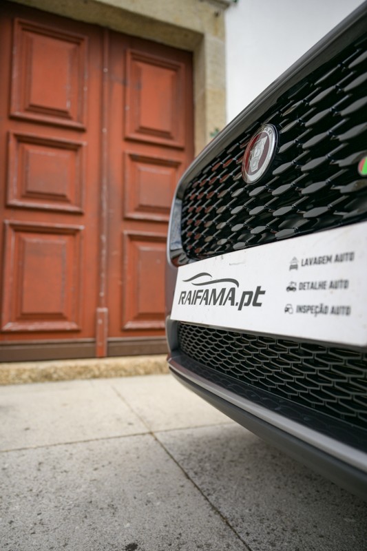 jaguar-e-pace-2023-hibrido-a-gasolina-1498cc