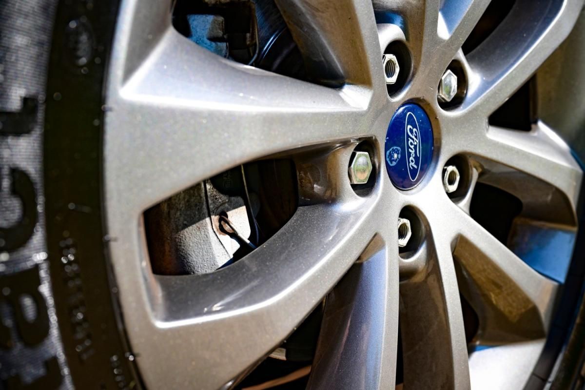 ford-kuga-2009-diesel-1997cc