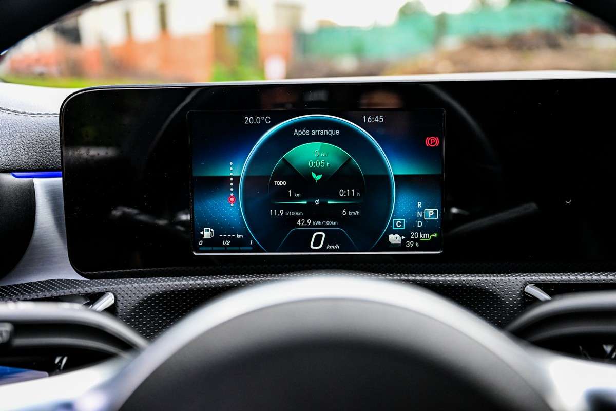 mercedes-benz-cla-2020-hibrido-a-gasolina-1332cc
