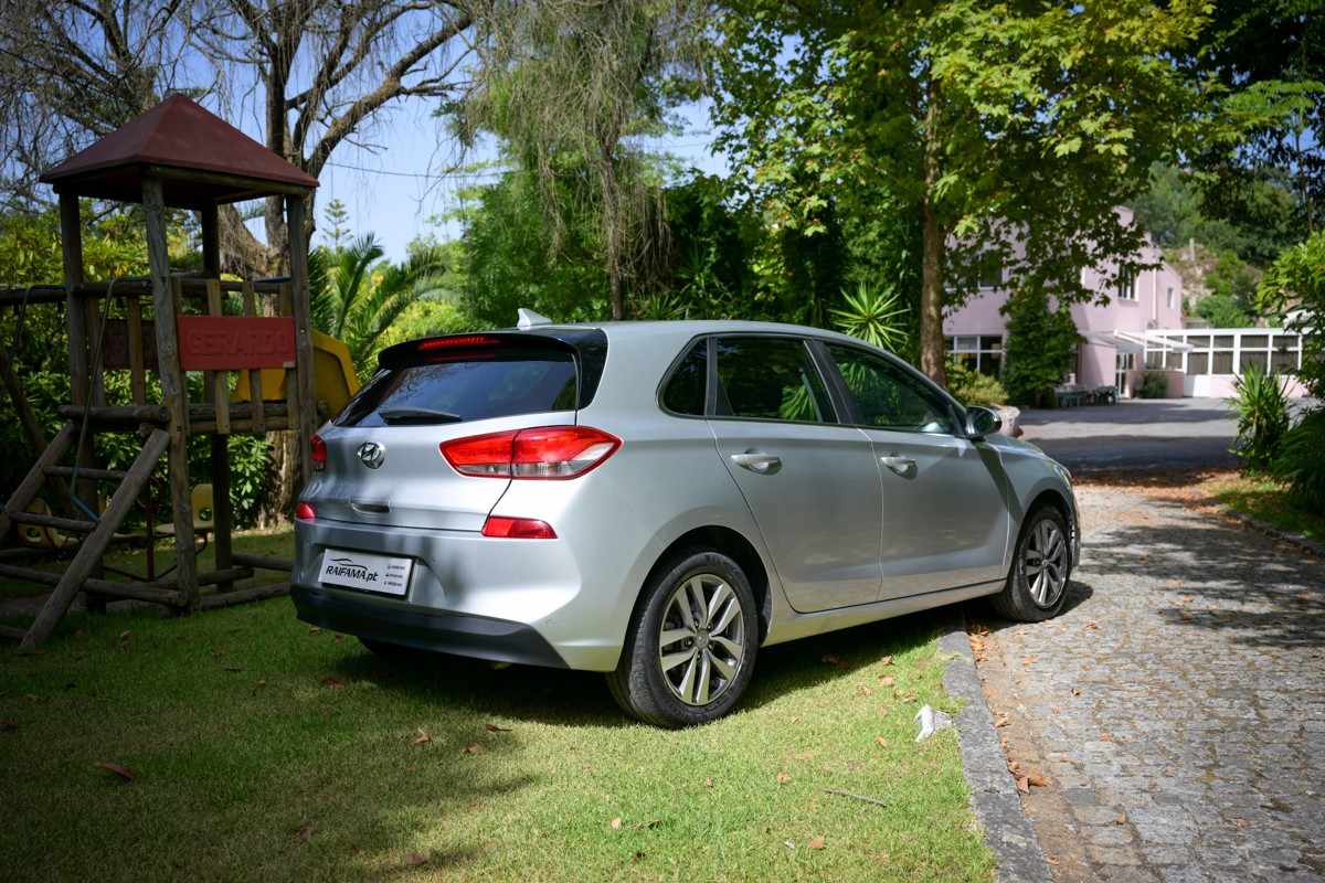 hyundai-i30-2019-diesel-1598cc