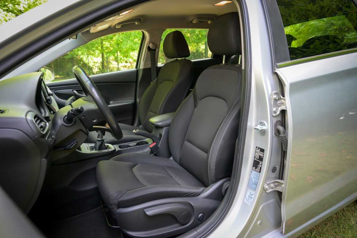 hyundai-i30-2019-diesel-1598cc