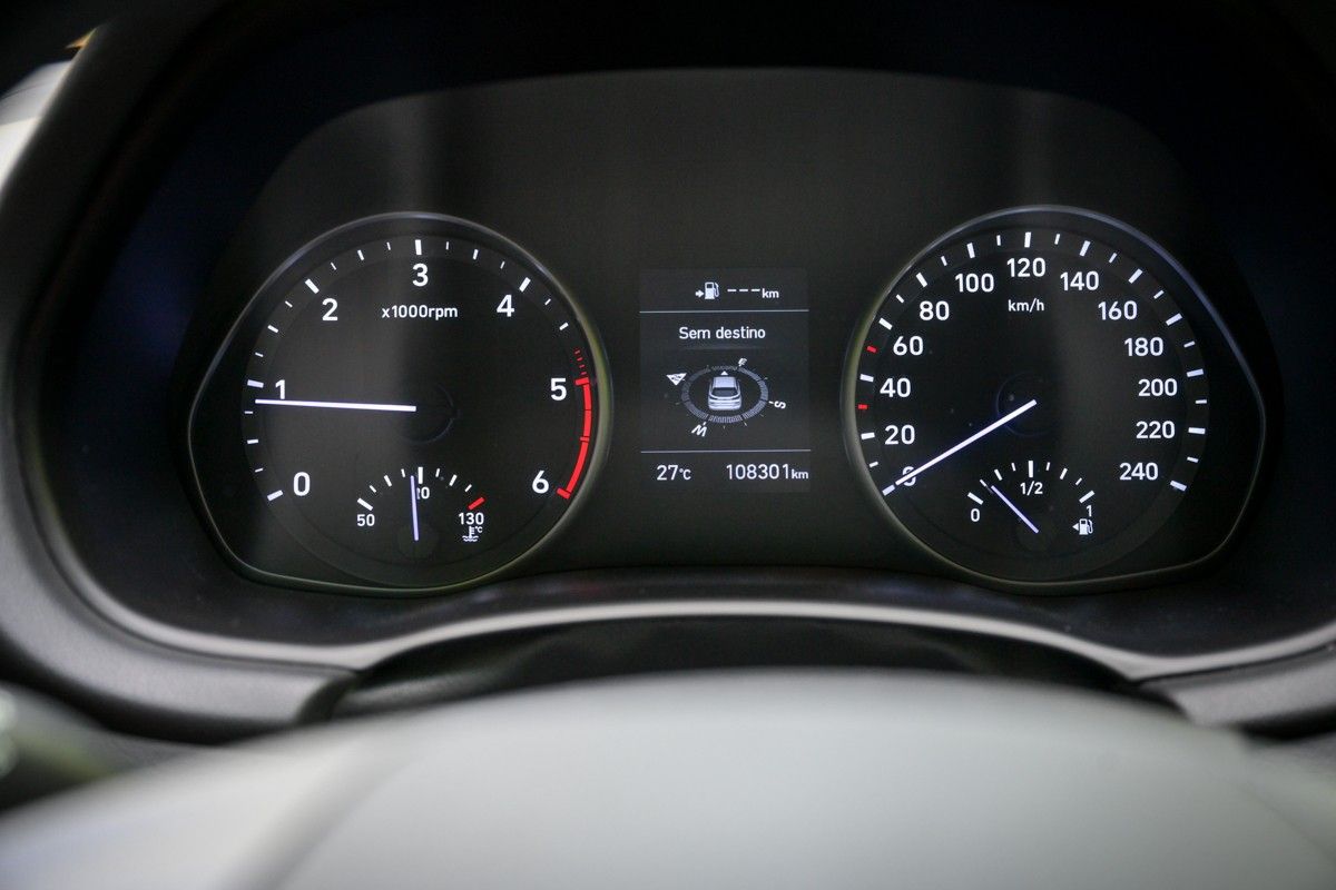 hyundai-i30-2019-diesel-1598cc