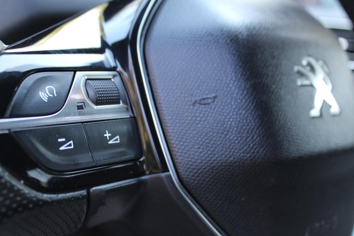 peugeot-3008-2019-diesel-1499cc