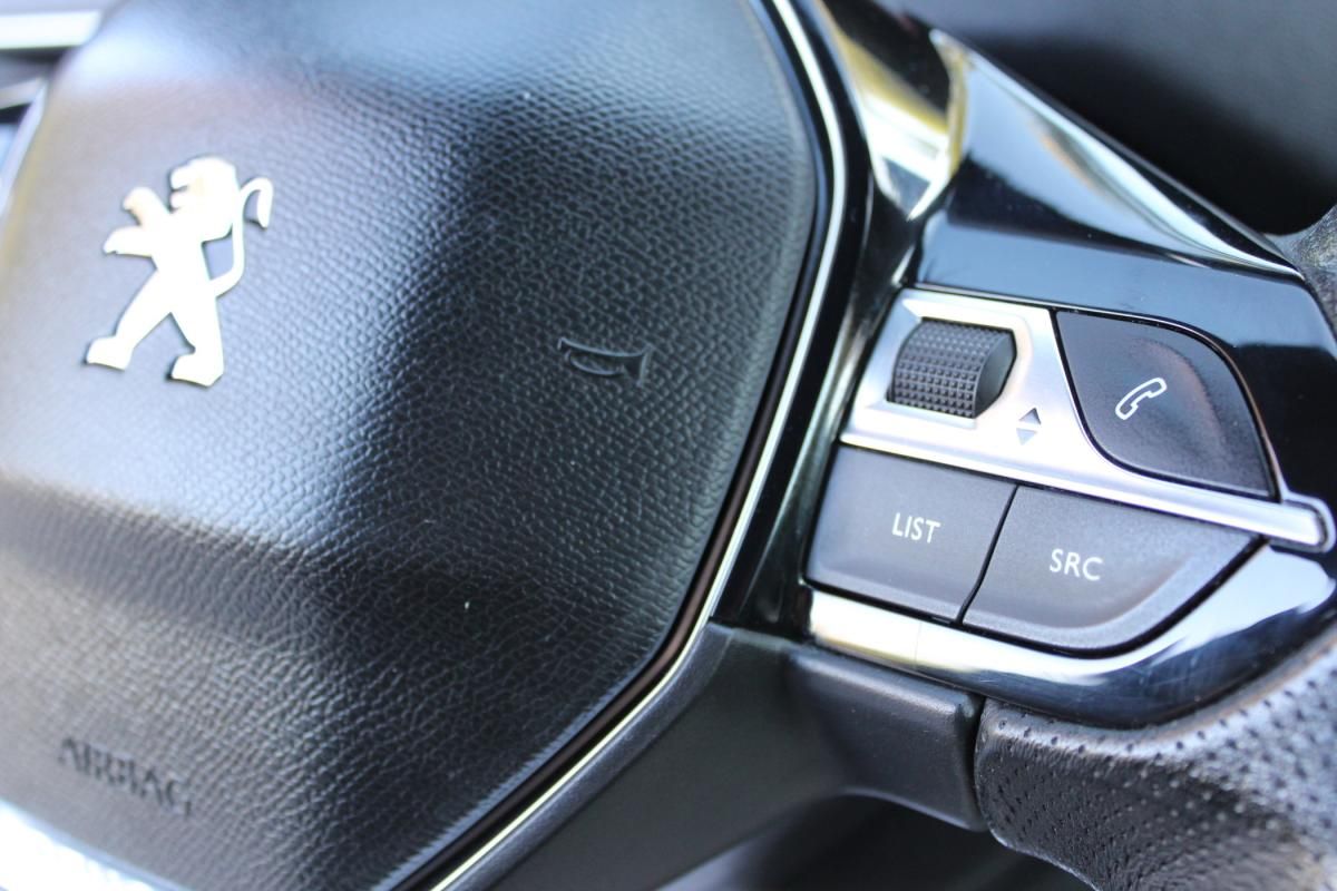 peugeot-3008-2019-diesel-1499cc
