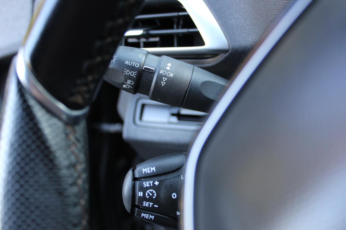 peugeot-3008-2019-diesel-1499cc