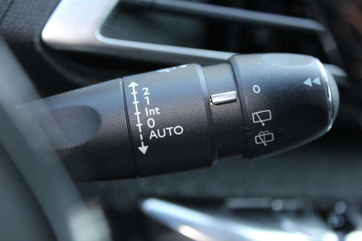 peugeot-3008-2019-diesel-1499cc
