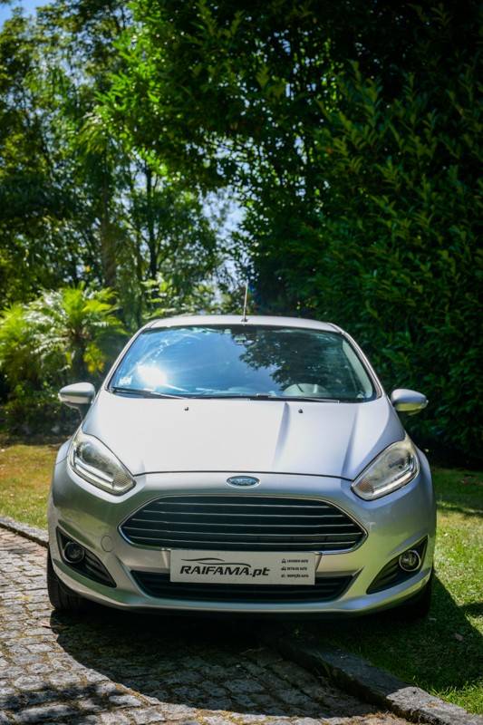 ford-fiesta-2015-gasolina-998cc