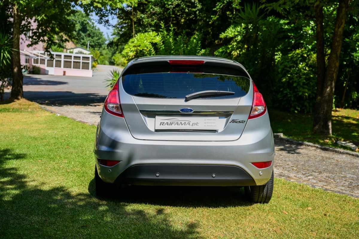 ford-fiesta-2015-gasolina-998cc