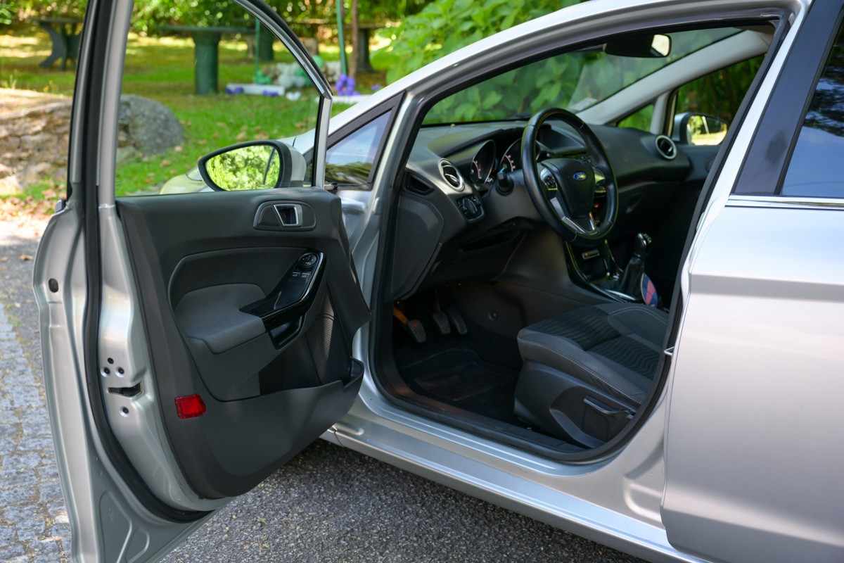 ford-fiesta-2015-gasolina-998cc