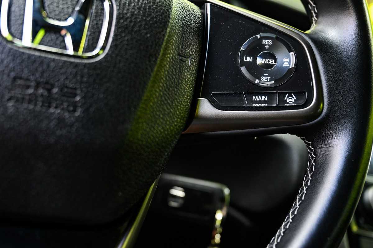 honda-civic-2018-gasolina-988cc