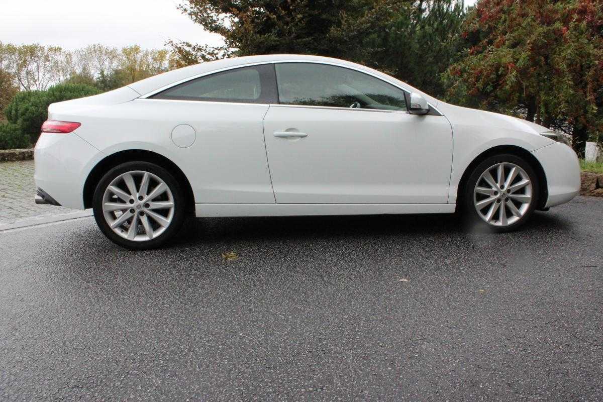 renault-laguna-2014-diesel-1995cc