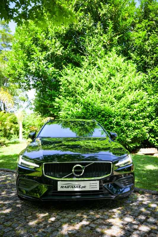 volvo-v60-2018-diesel-1969cc