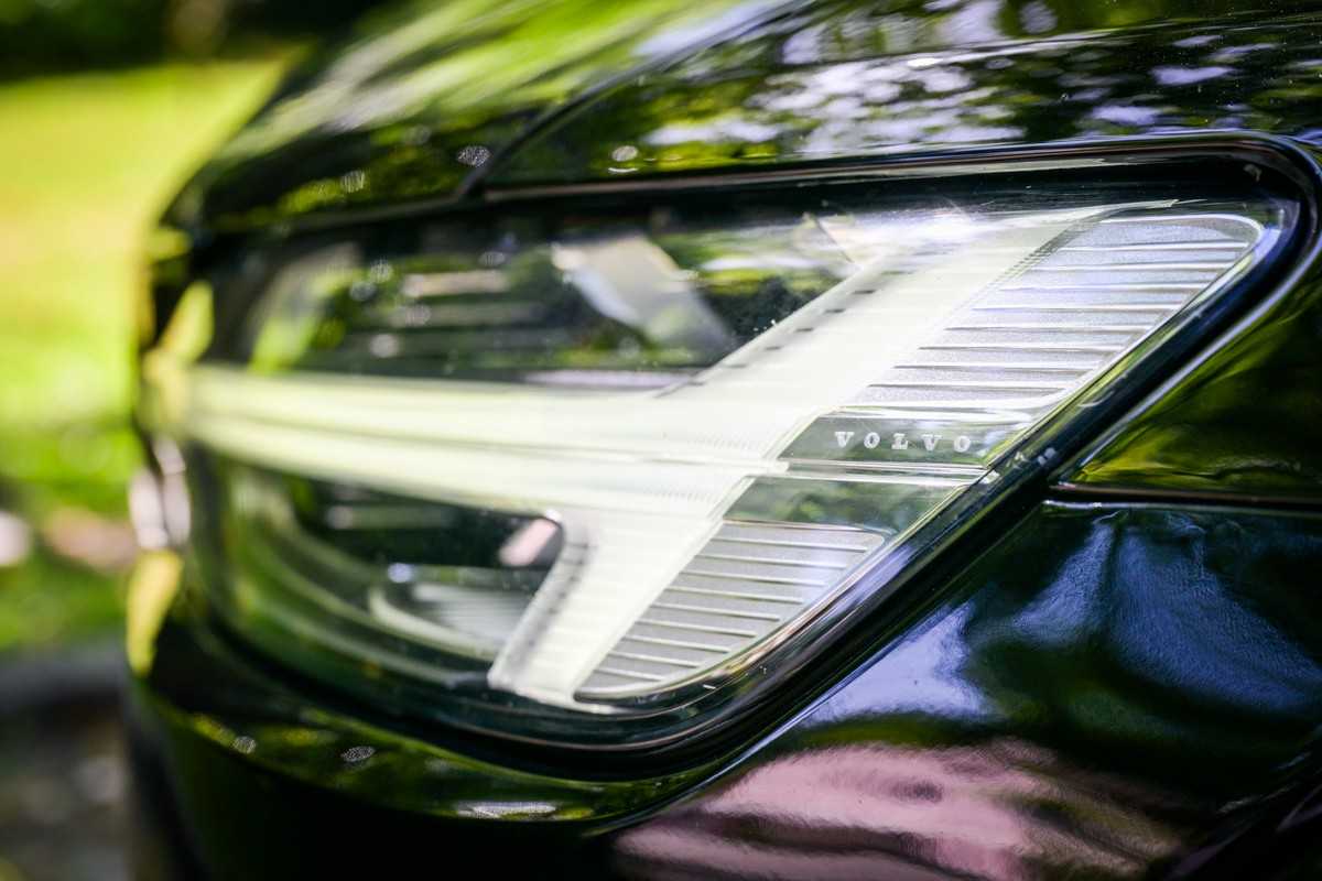 volvo-v60-2018-diesel-1969cc