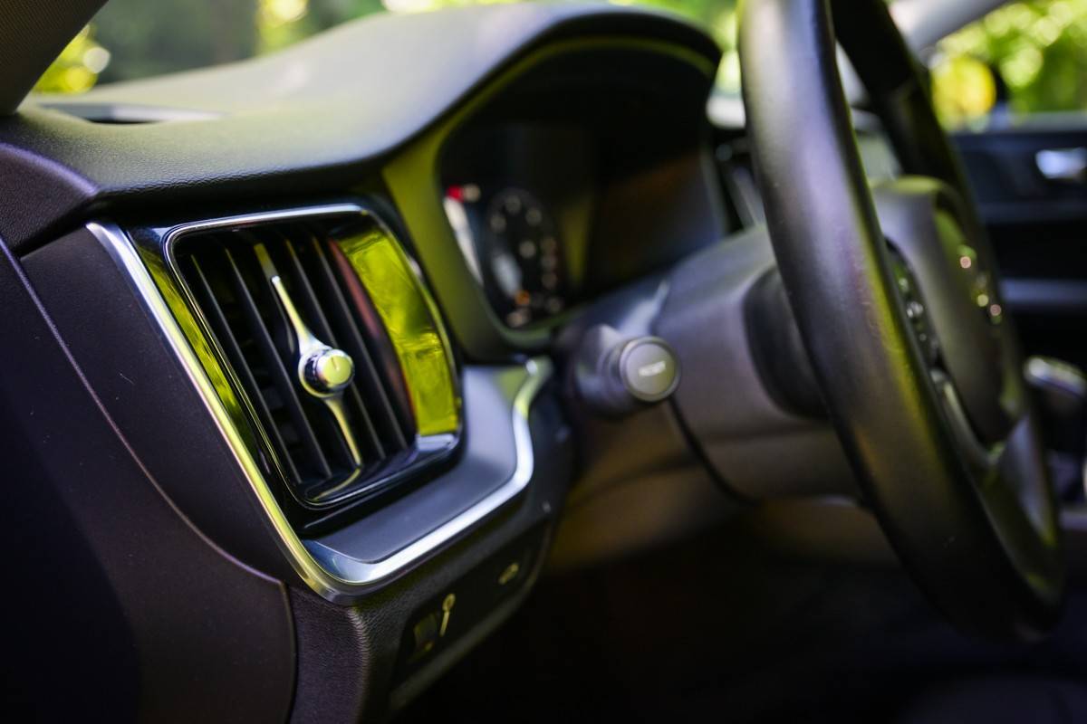 volvo-v60-2018-diesel-1969cc