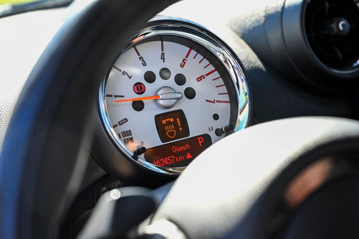 mini-paceman-2013-diesel-1995cc