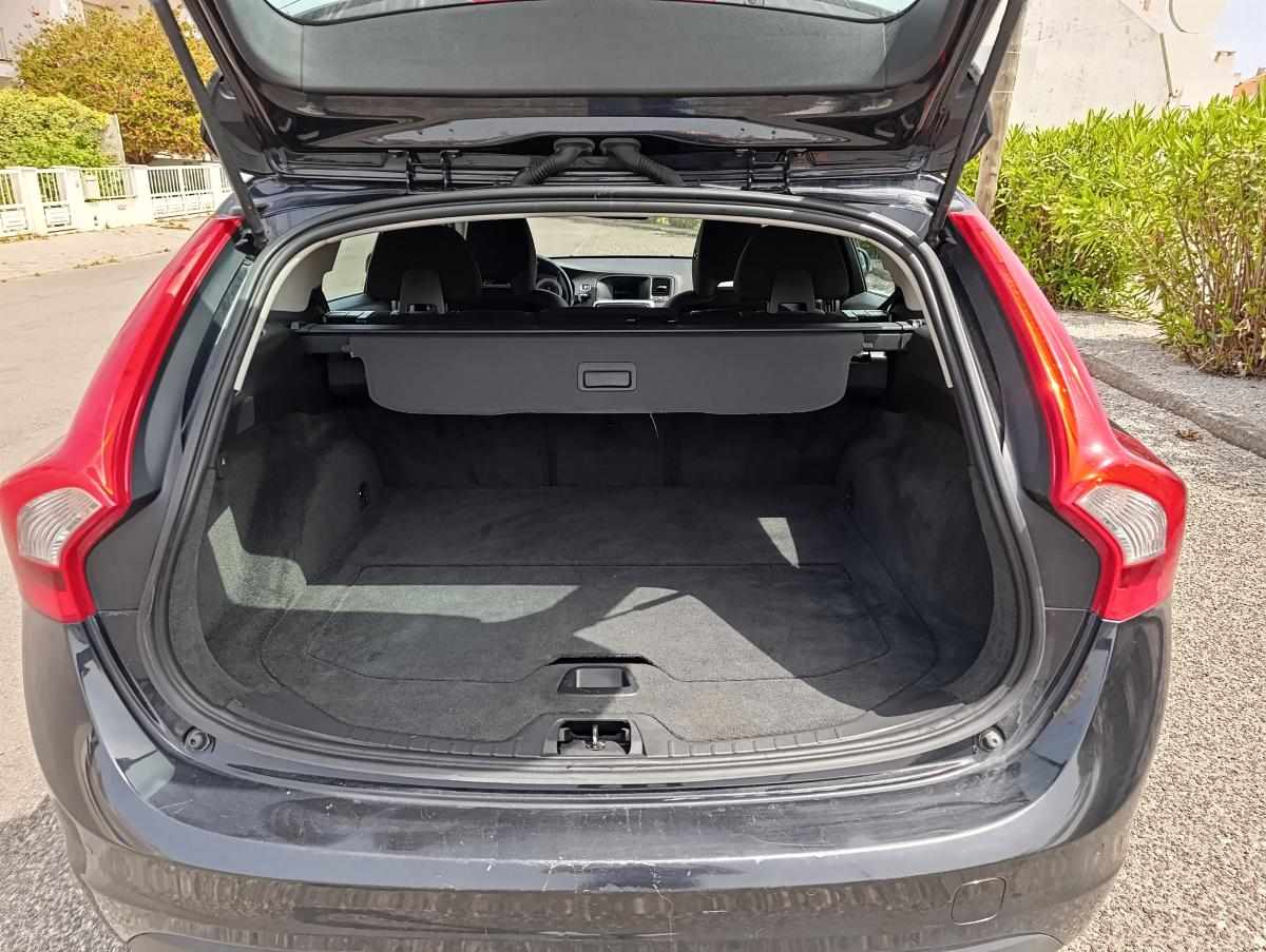 volvo-v60-1-6-d2-2011-diesel-1560cc