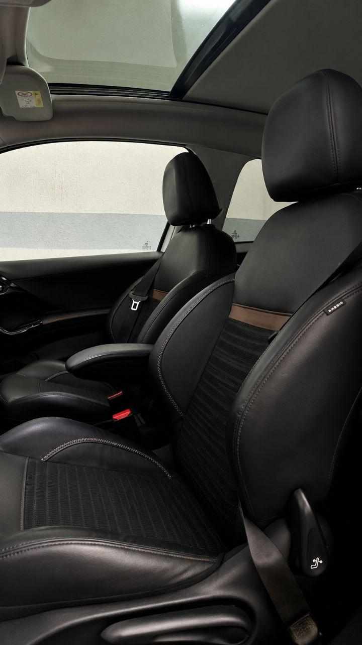 peugeot-208-1-6-e-hdi-2014-diesel-1560cc
