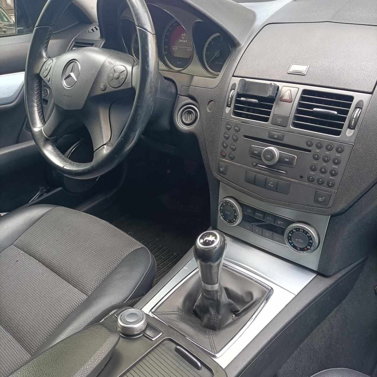 mercedes-benz-classe-c-c-220-cdi-blueefficiency-2010-diesel-2143cc