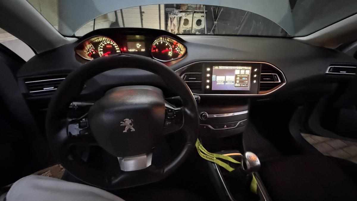 peugeot-308-1-6-bluehdi-fap-2015-diesel-1560cc