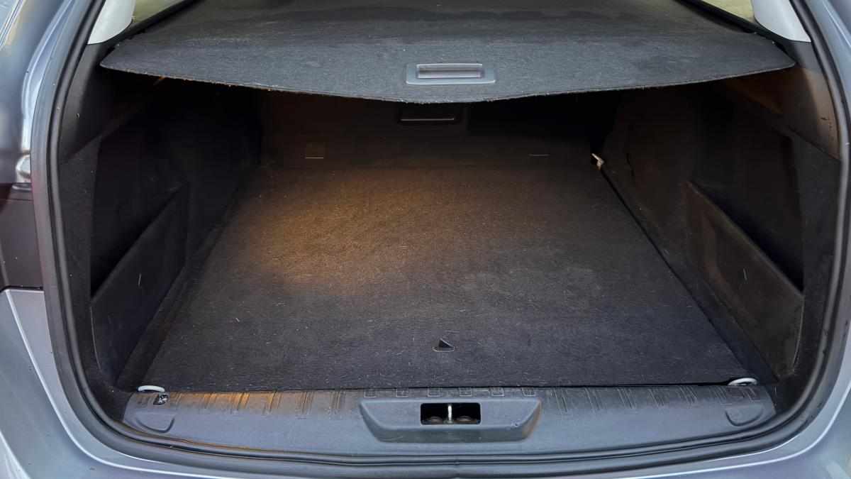peugeot-308-1-6-bluehdi-fap-2015-diesel-1560cc