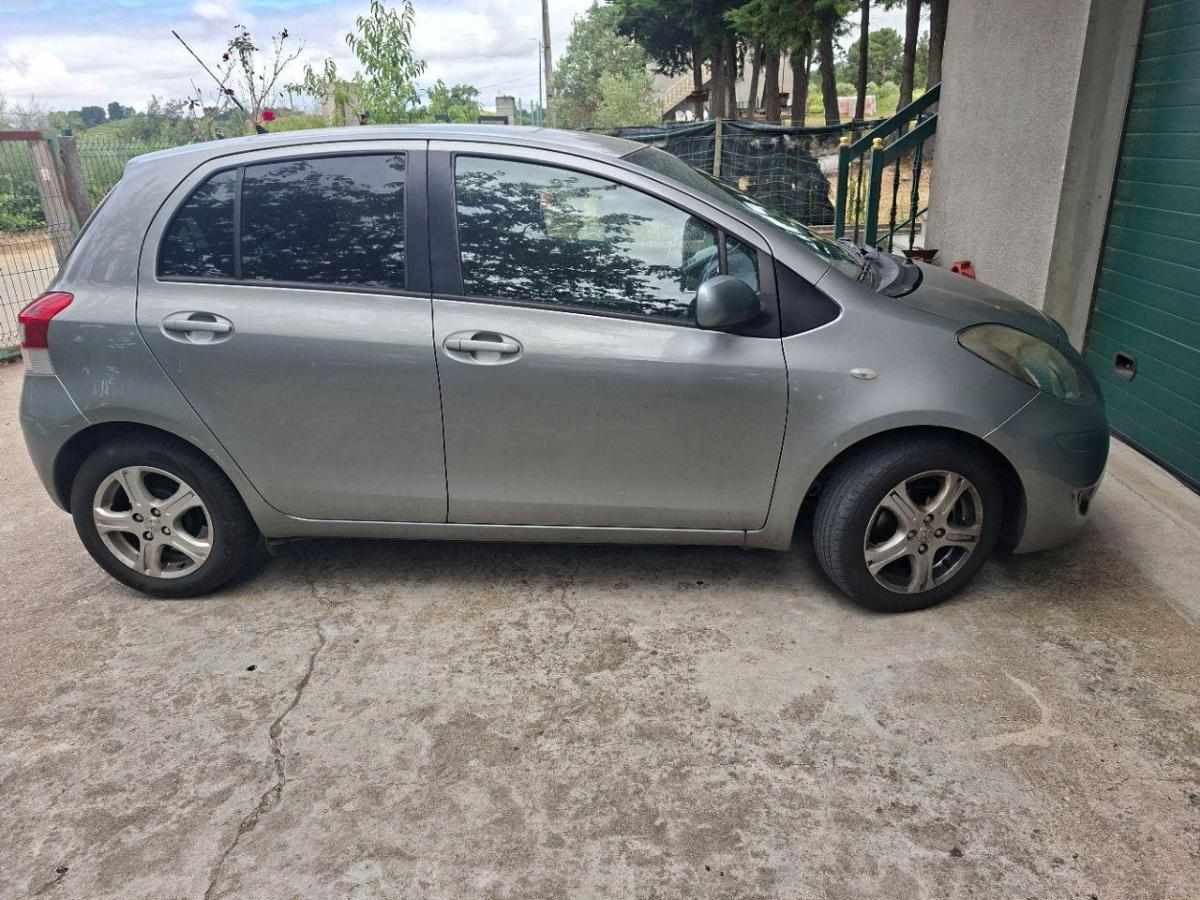 toyota-yaris-1-4-d-4d-2011-diesel-1364cc