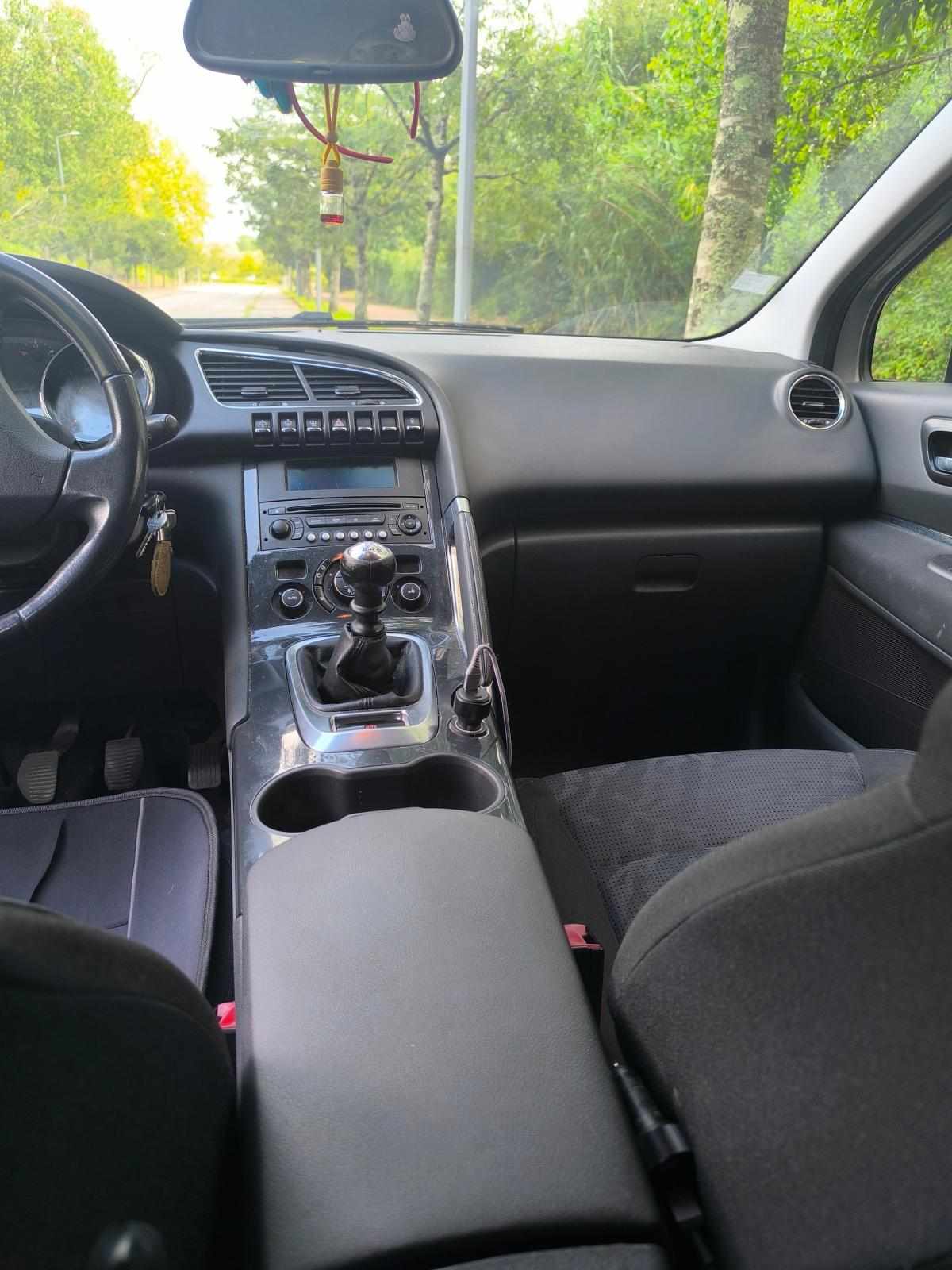 peugeot-3008-1-6-hdi-fap-2011-diesel-1560cc