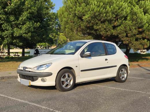 peugeot-206-2-0-hdi-2000-diesel-1997cc