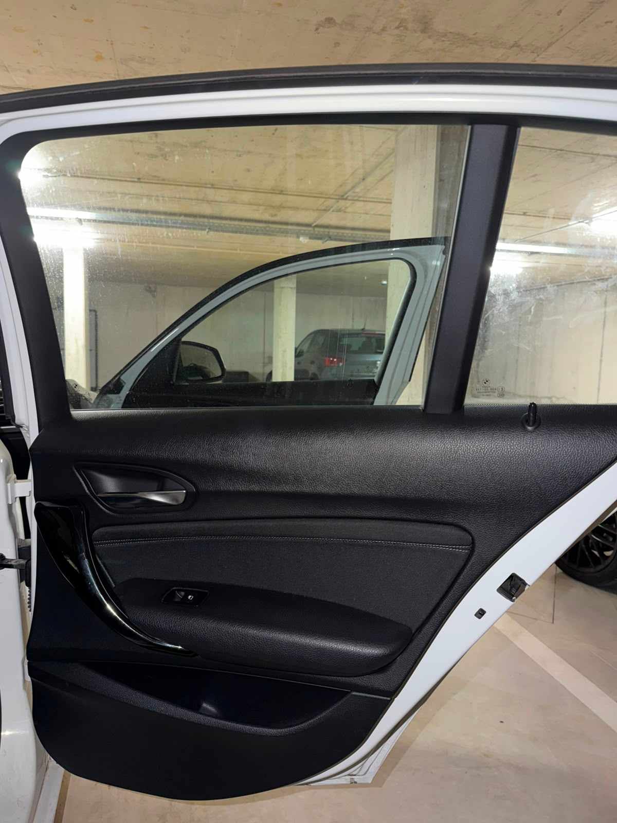 bmw-serie-1-116d-2017-diesel-1496cc