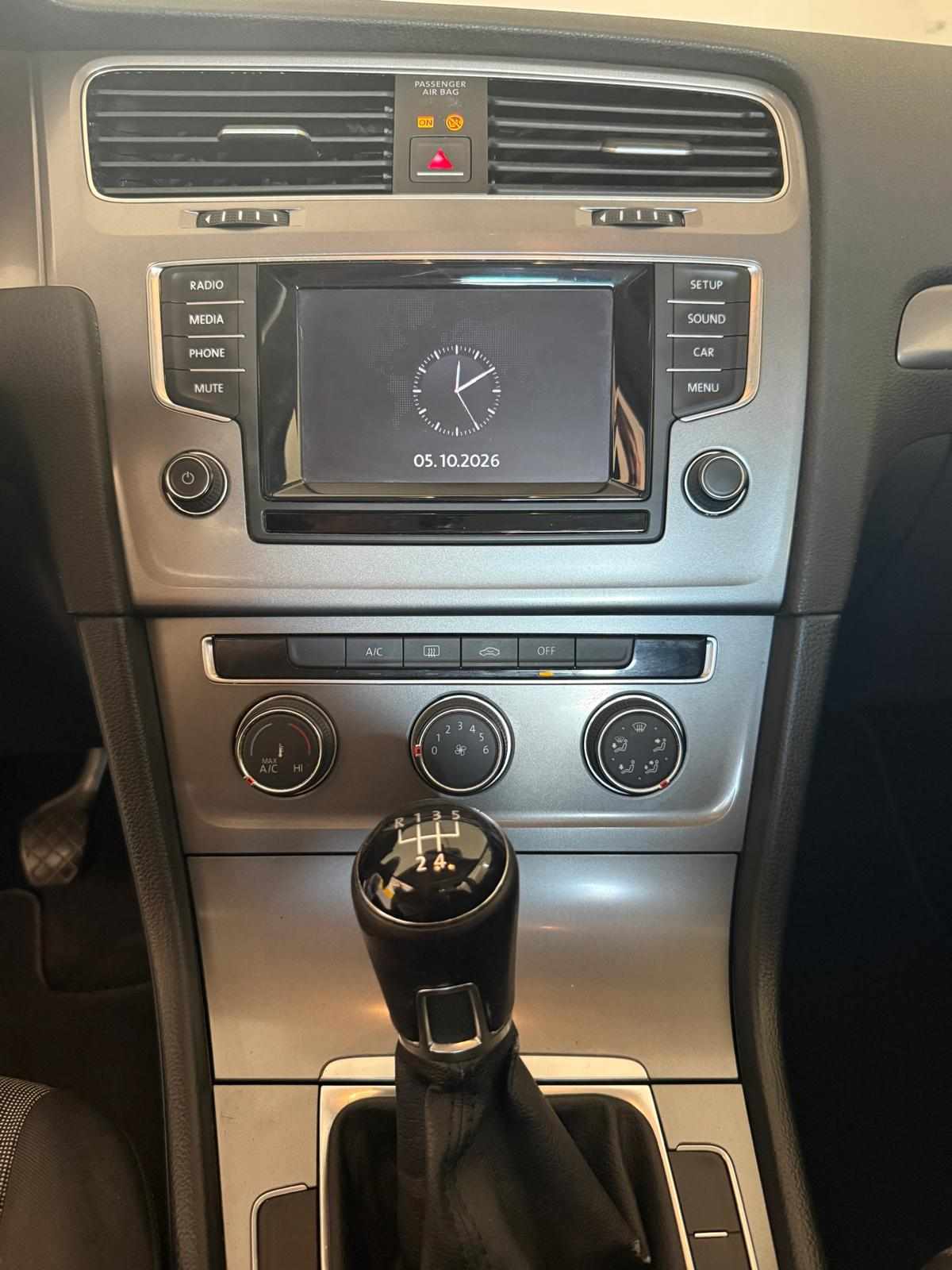 volkswagen-golf-1-6-tdi-2014-diesel-1598cc