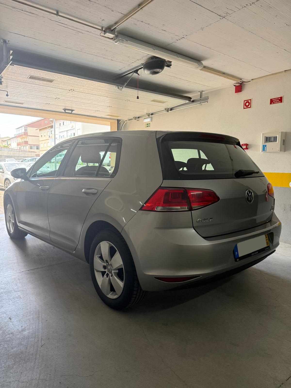 volkswagen-golf-1-6-tdi-2014-diesel-1598cc