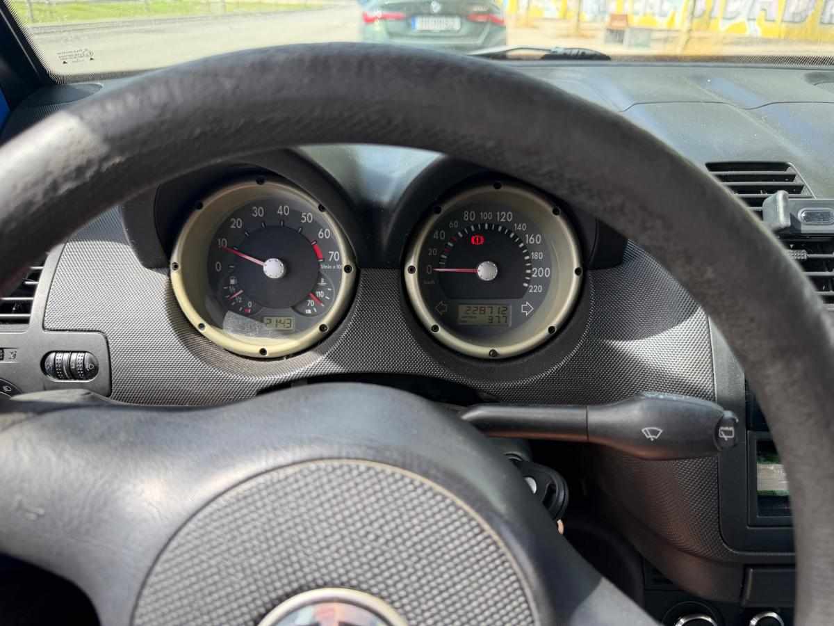 volkswagen-lupo-1-0-2000-gasolina-999cc
