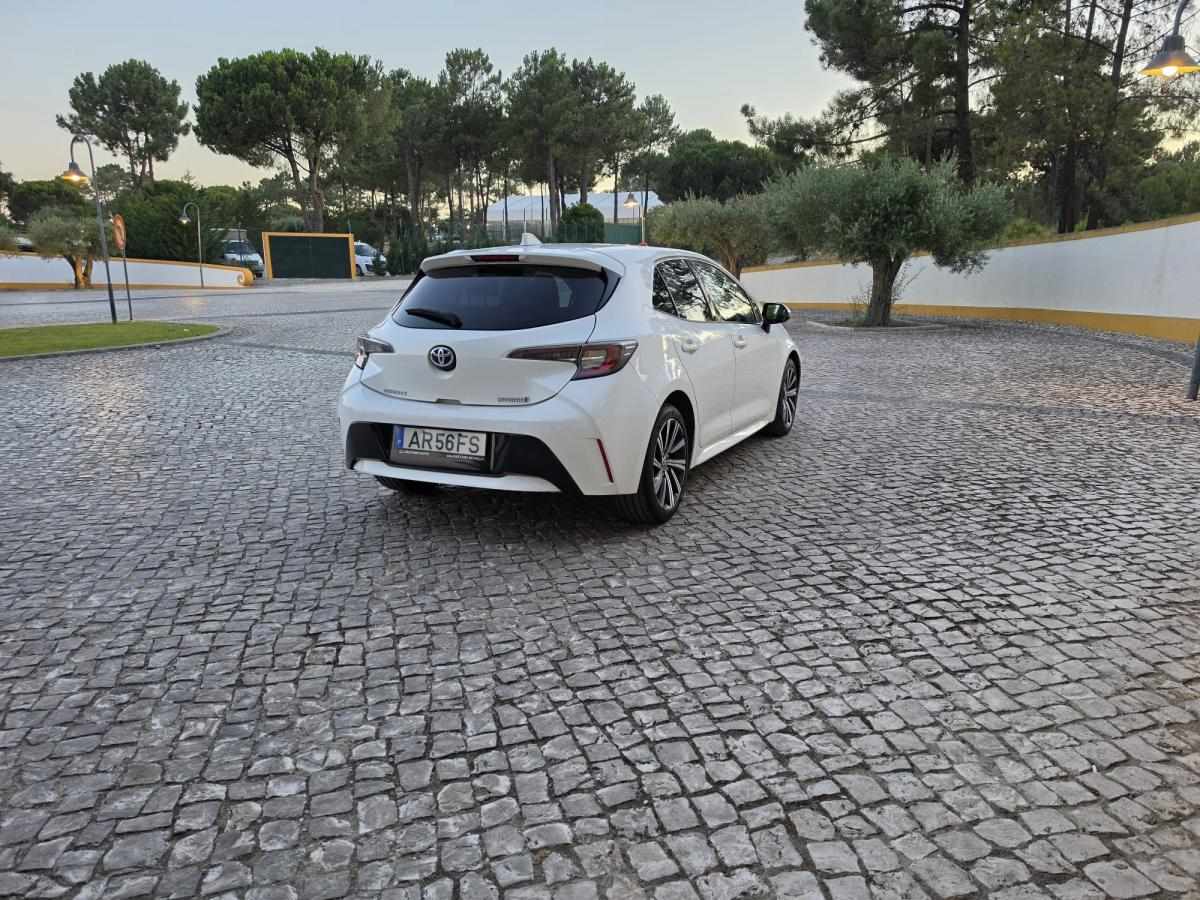 toyota-corolla-1-8-hybrid-2022-gasolina-1798cc